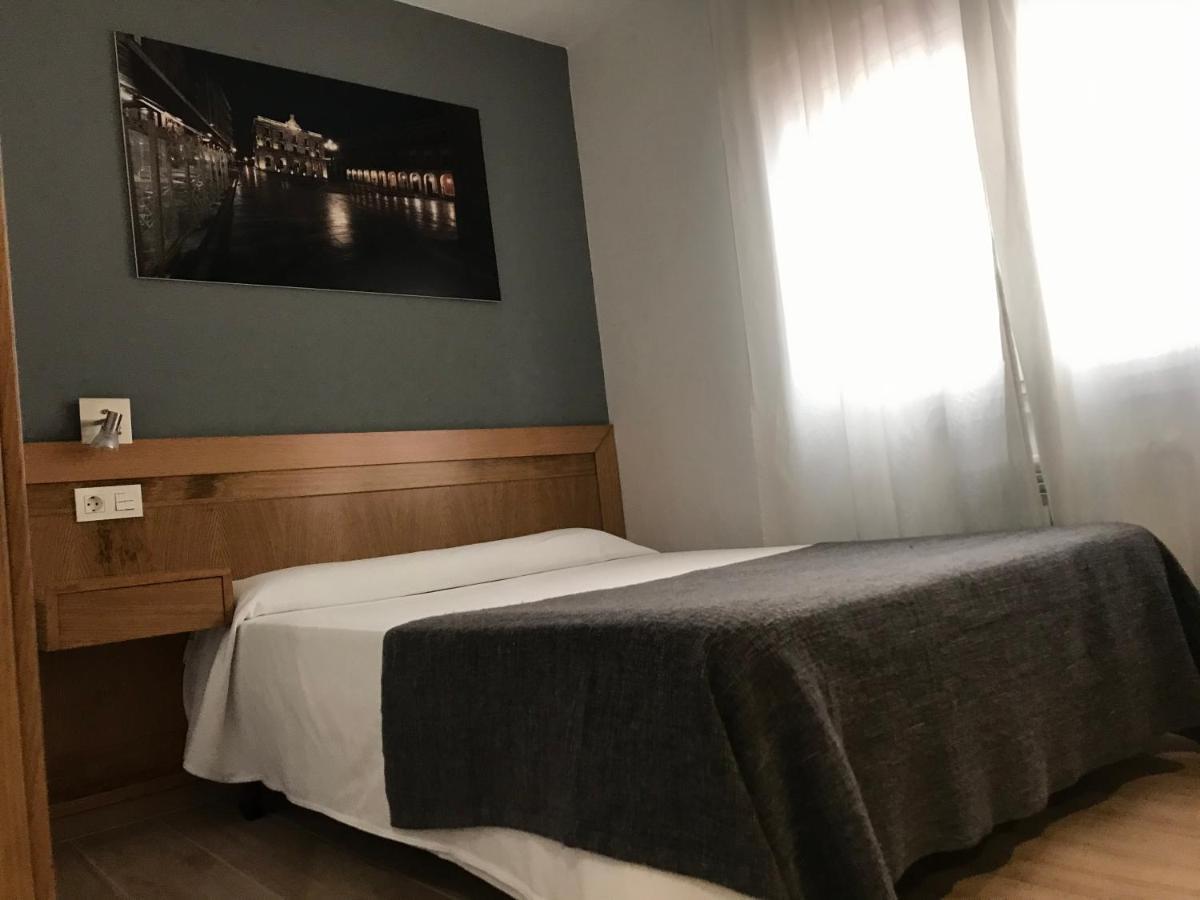 Economy Double Room,1005538375:JPEG