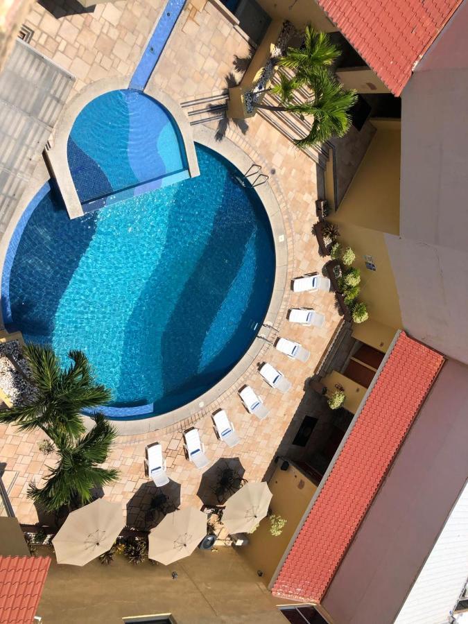 Twin Room with Pool View - Non-Smoking