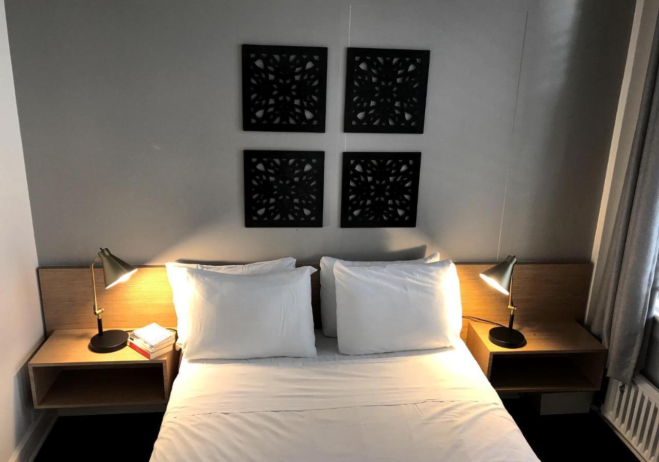Petite Double Room One Double Bed