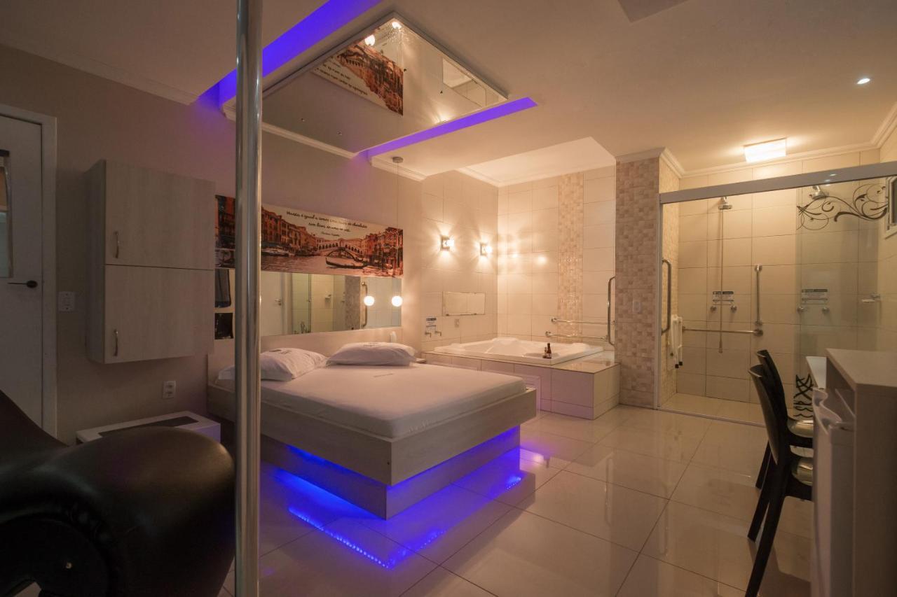 Queen Suite