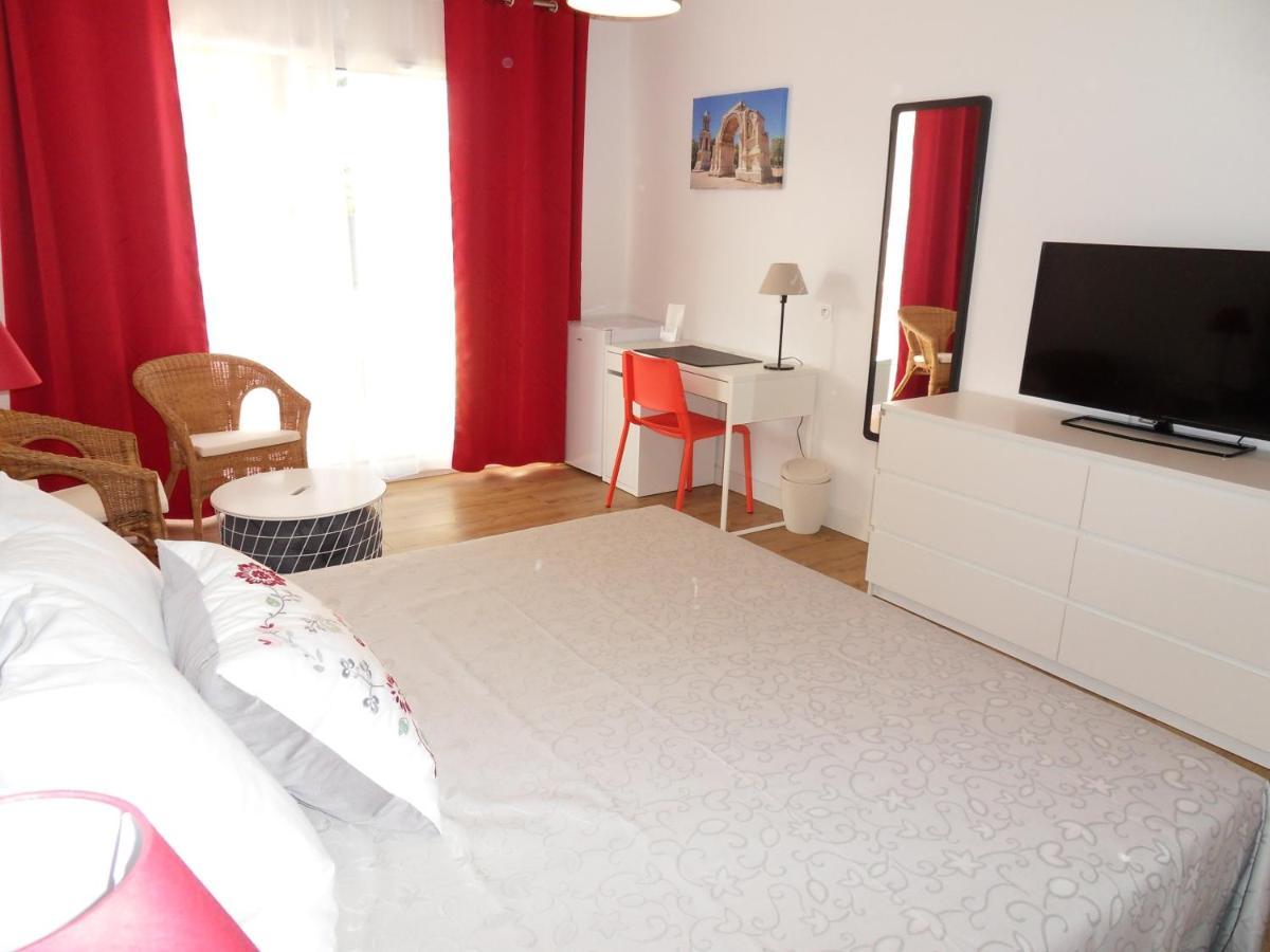 Holiday Home,1033712123:JPEG