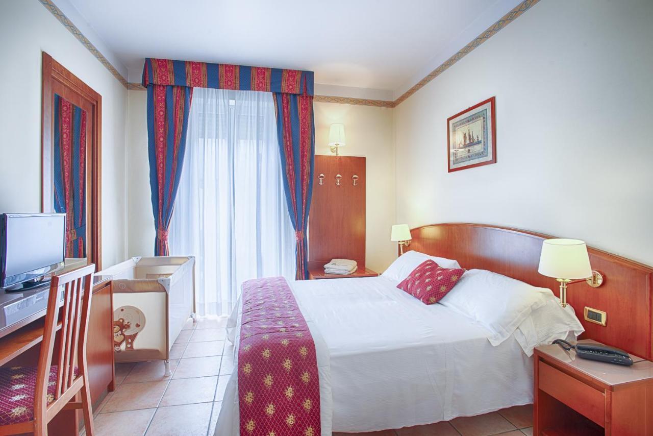 Comfort Double or Twin Room