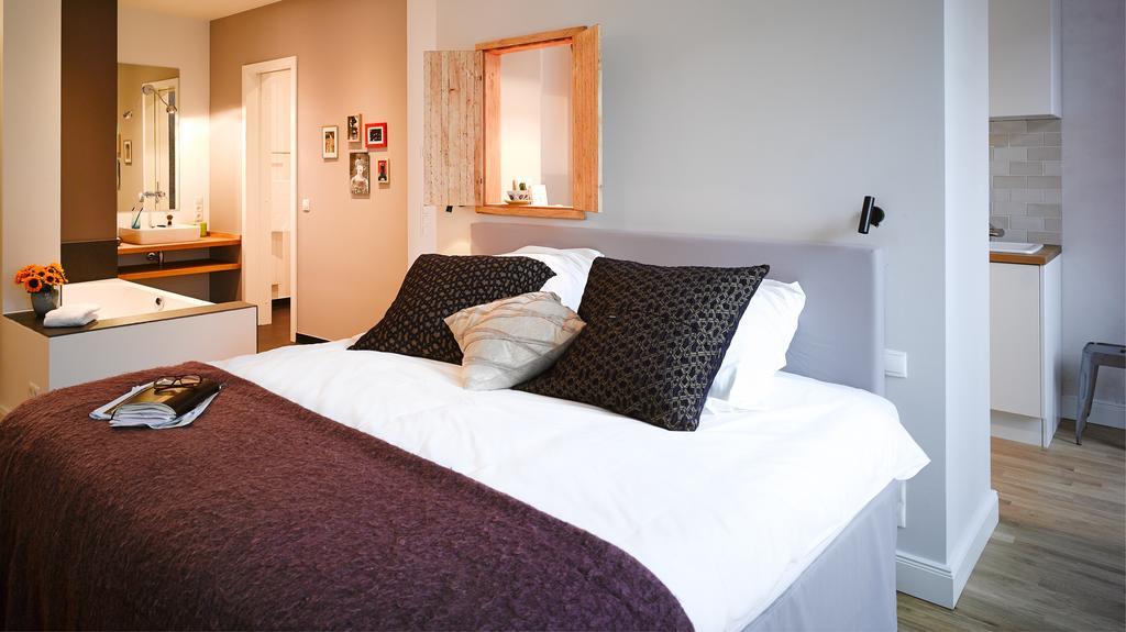 Studio Apartment 3,106984830:JPEG