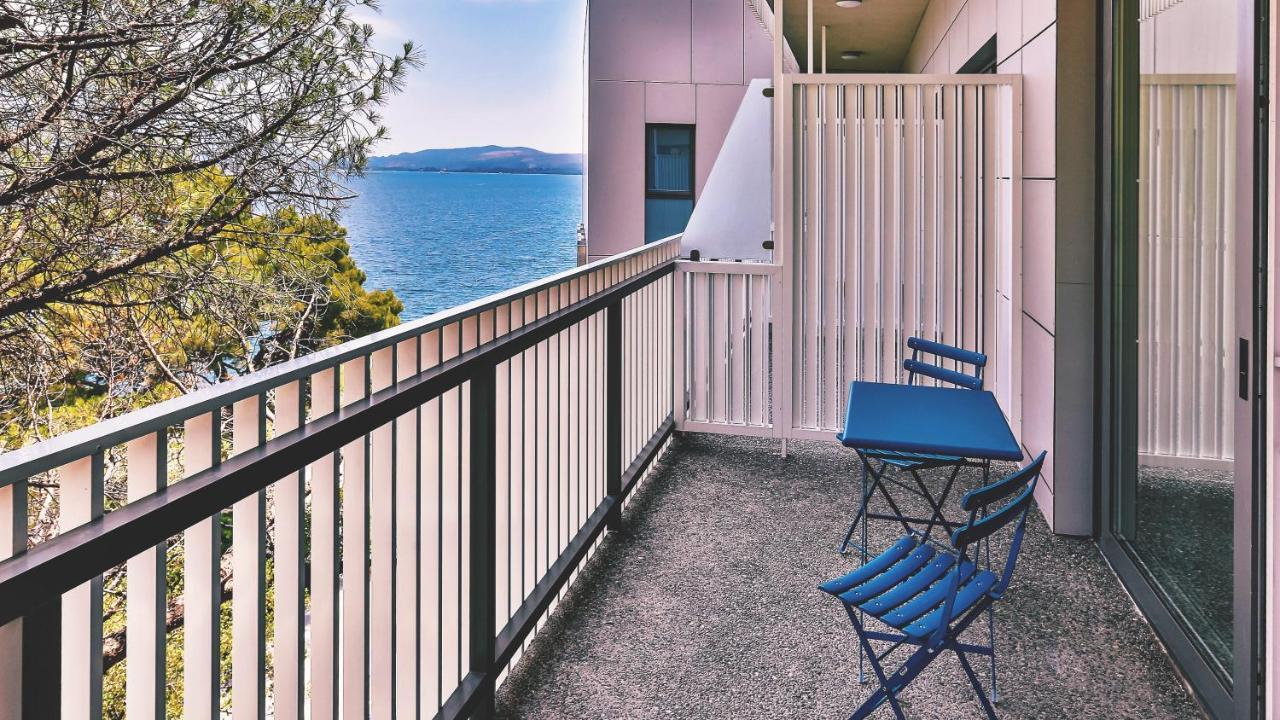 Double or Twin Room Partial Sea View
