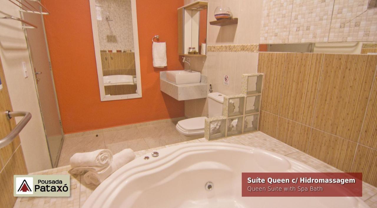 Suite Queen com Banheira de Hidromassagem
