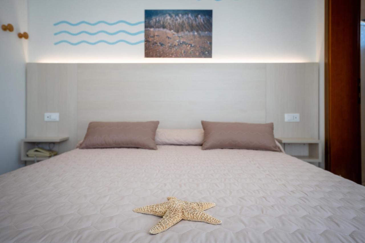 Budget Double Room,1115941503:JPEG