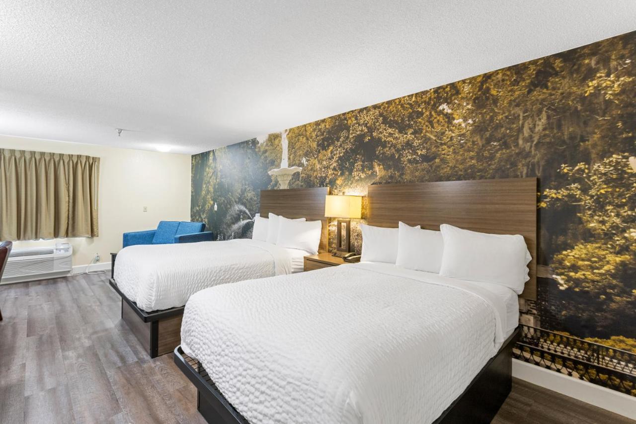 Queen Suite with Two Queen Beds - Non-Smoking,1151560317:JPEG