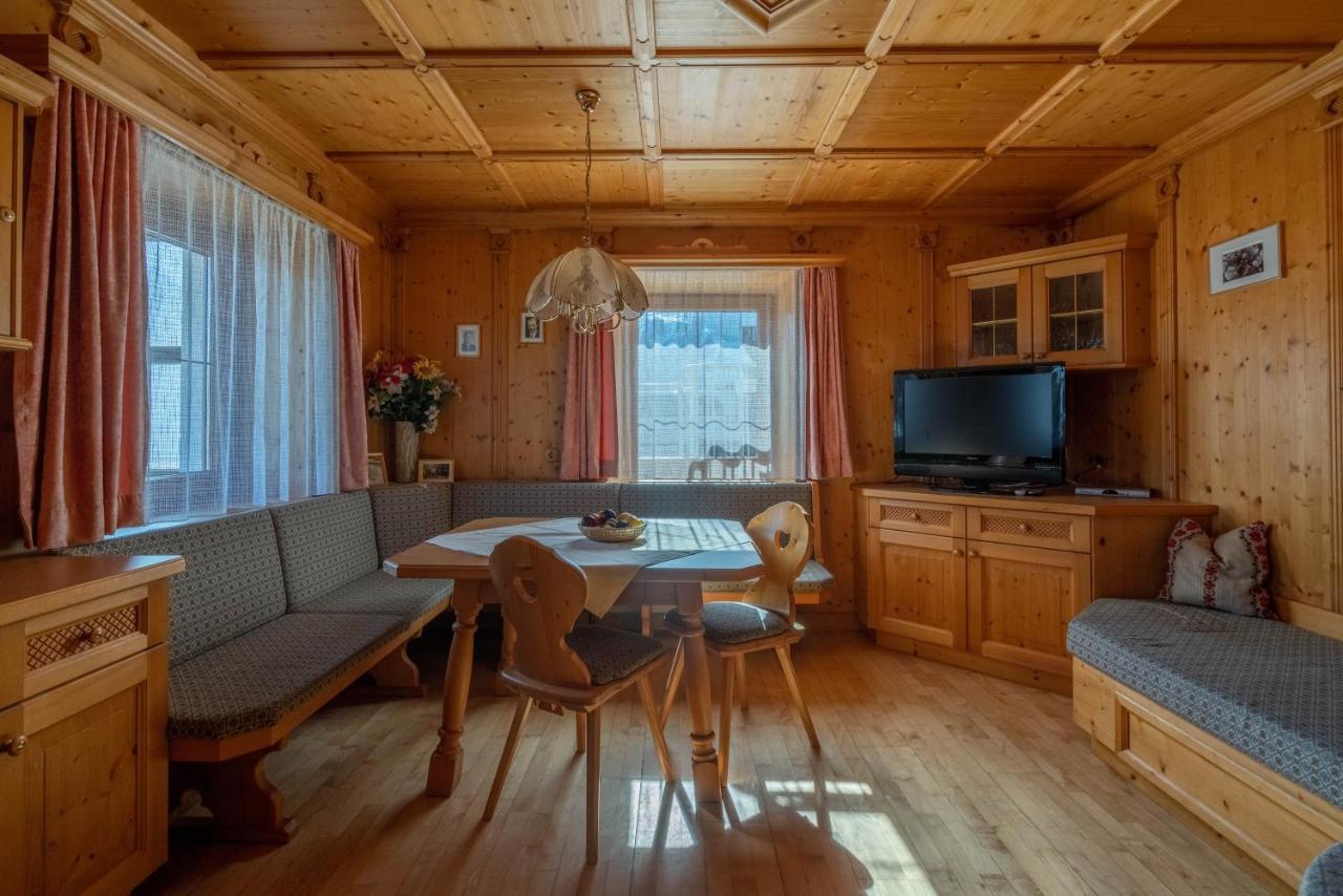 Four-Bedroom House,1204766509:JPEG