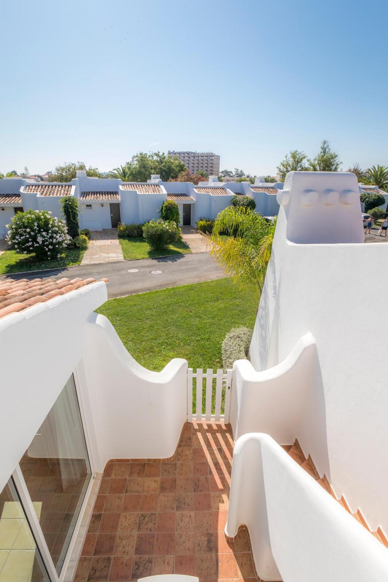 Moradia com 1 Quarto e Vista Jardim