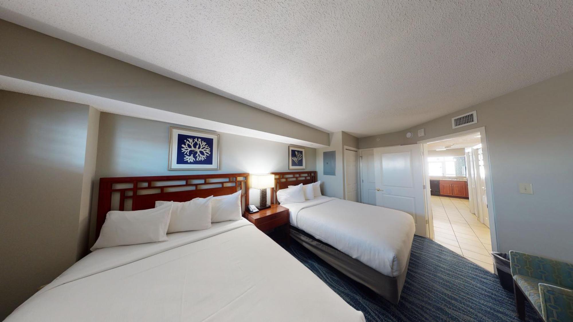 Oceanfront Queen Suite