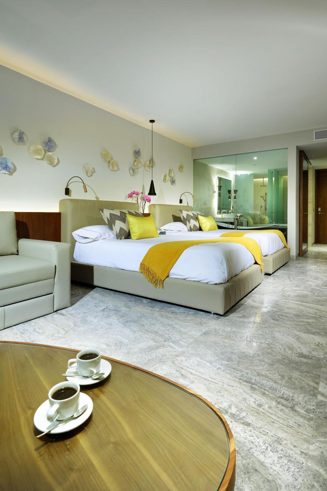Suite Júnior com Vista Mar - Lado Piscina