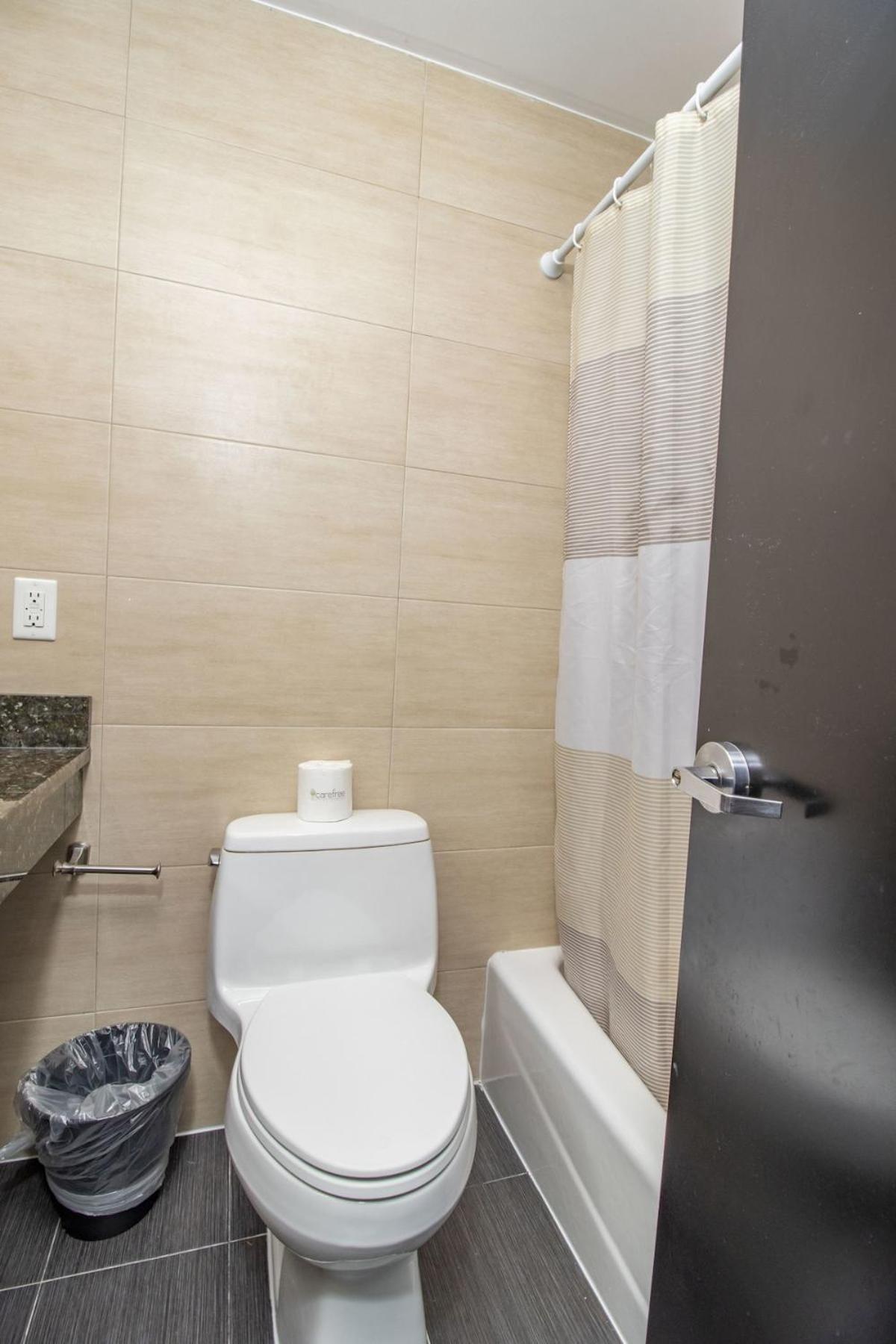 Deluxe King Room,1281759271:JPEG