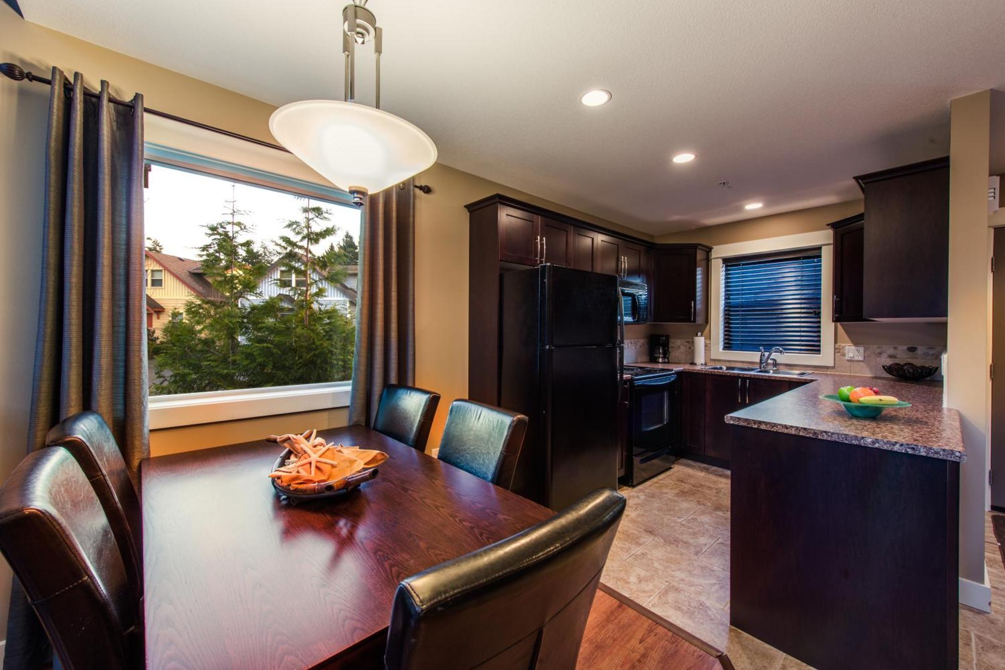 Deluxe One-Bedroom Cottage - Loft,13044693:JPEG