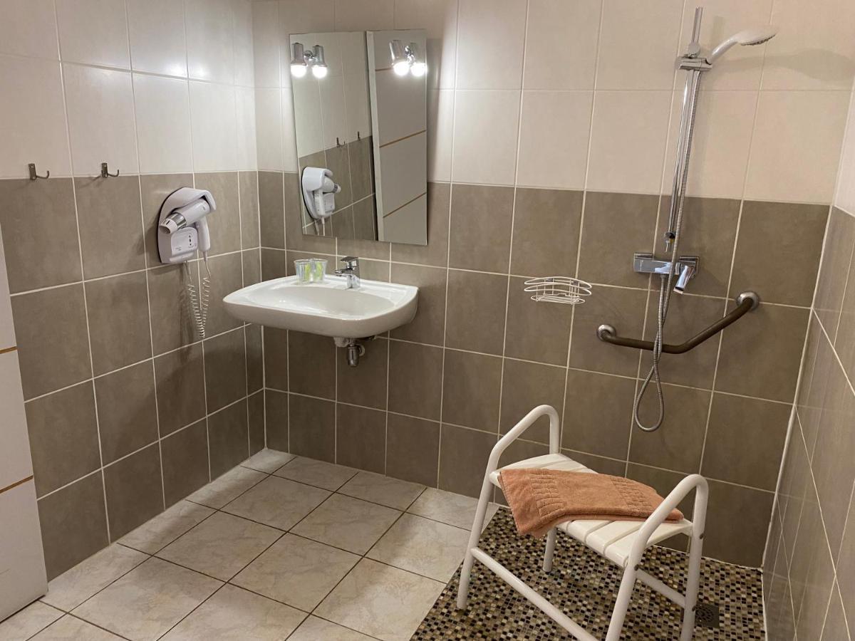 Comfort Double Room - Disability Access,1638490783:JPEG