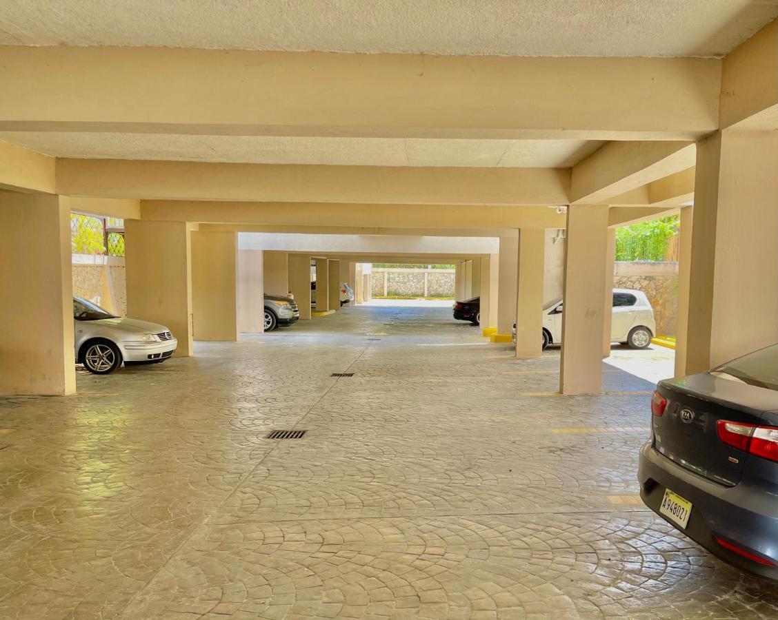 Three-Bedroom Apartment,1234167974:JPEG
