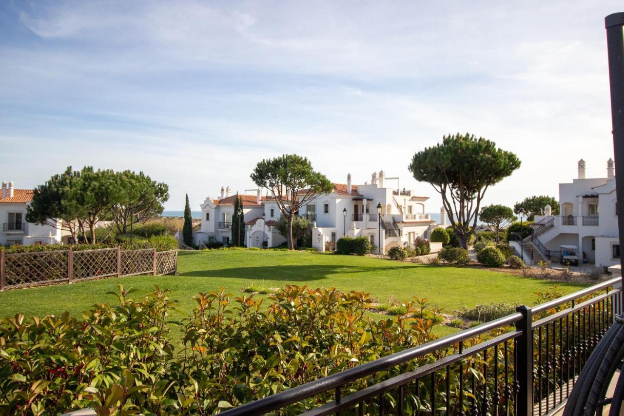 Three-Bedroom Apartment with Hot Tub and Partial Sea View - Ground Floor