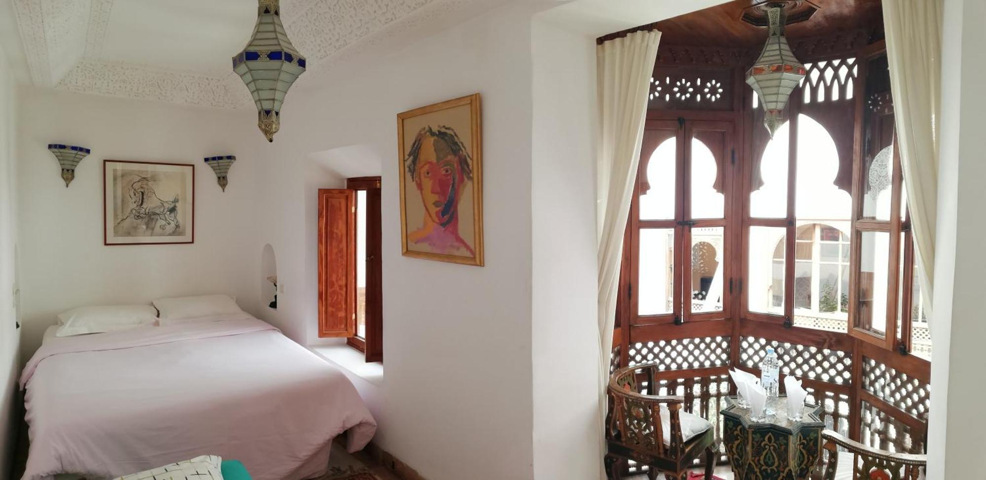 Habitación Doble con balcón (2 adultos + 1 niño)