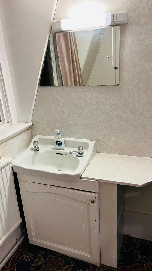 Double Room with Shared Bathroom,1288102318:JPEG