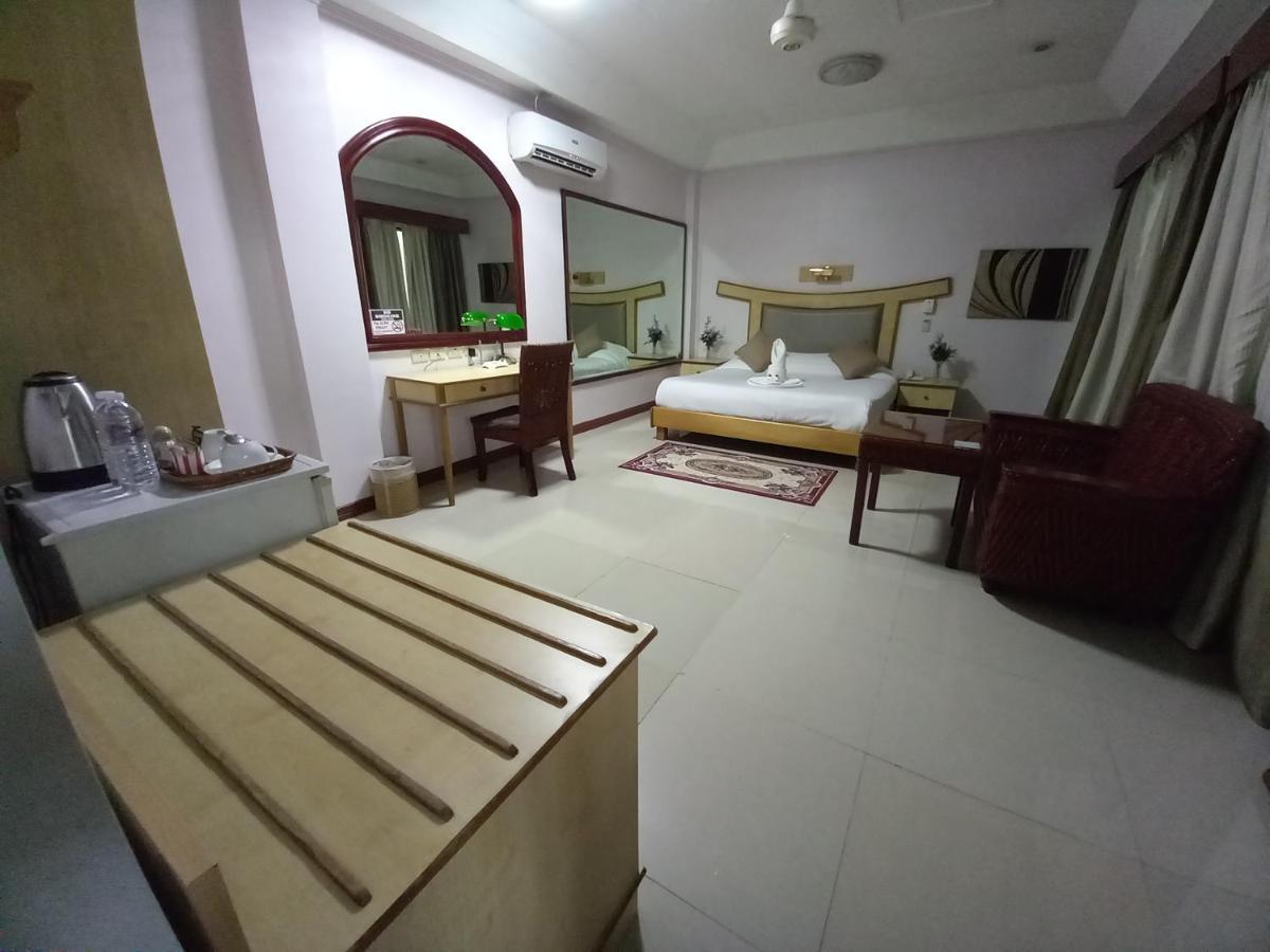 King Room Garden View