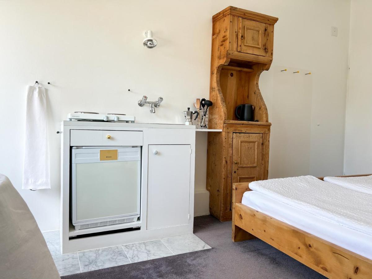 Studio mit Gemeinschafts-WC