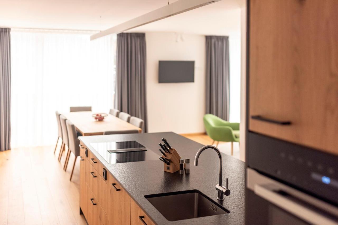 Penthouse Appartement met 3 Slaapkamers, Terras en Uitzicht op de Bergen