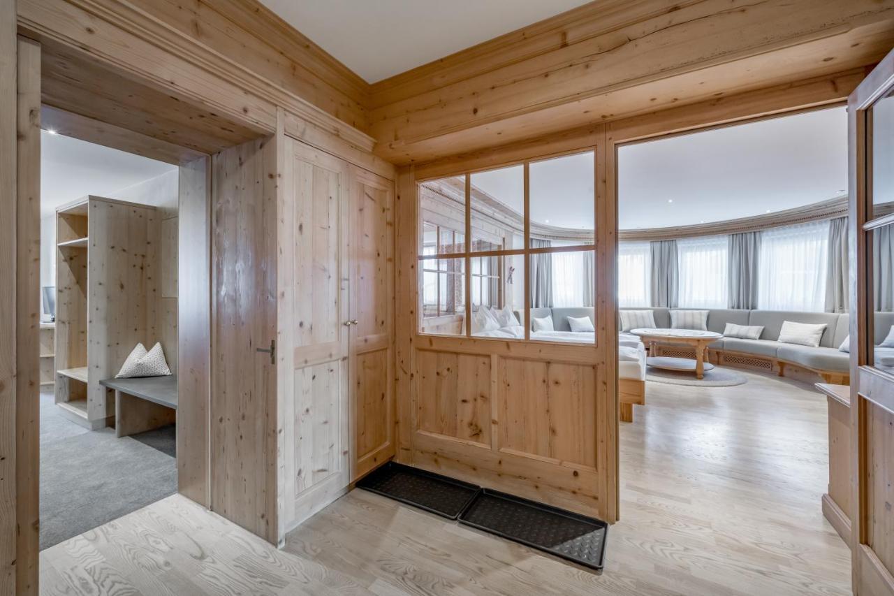 Two-Bedroom Apartment with Balcony 120m2