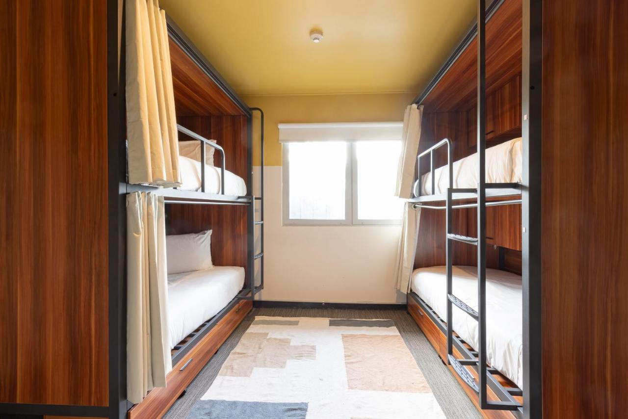 10 Bed Mixed Community Dorm