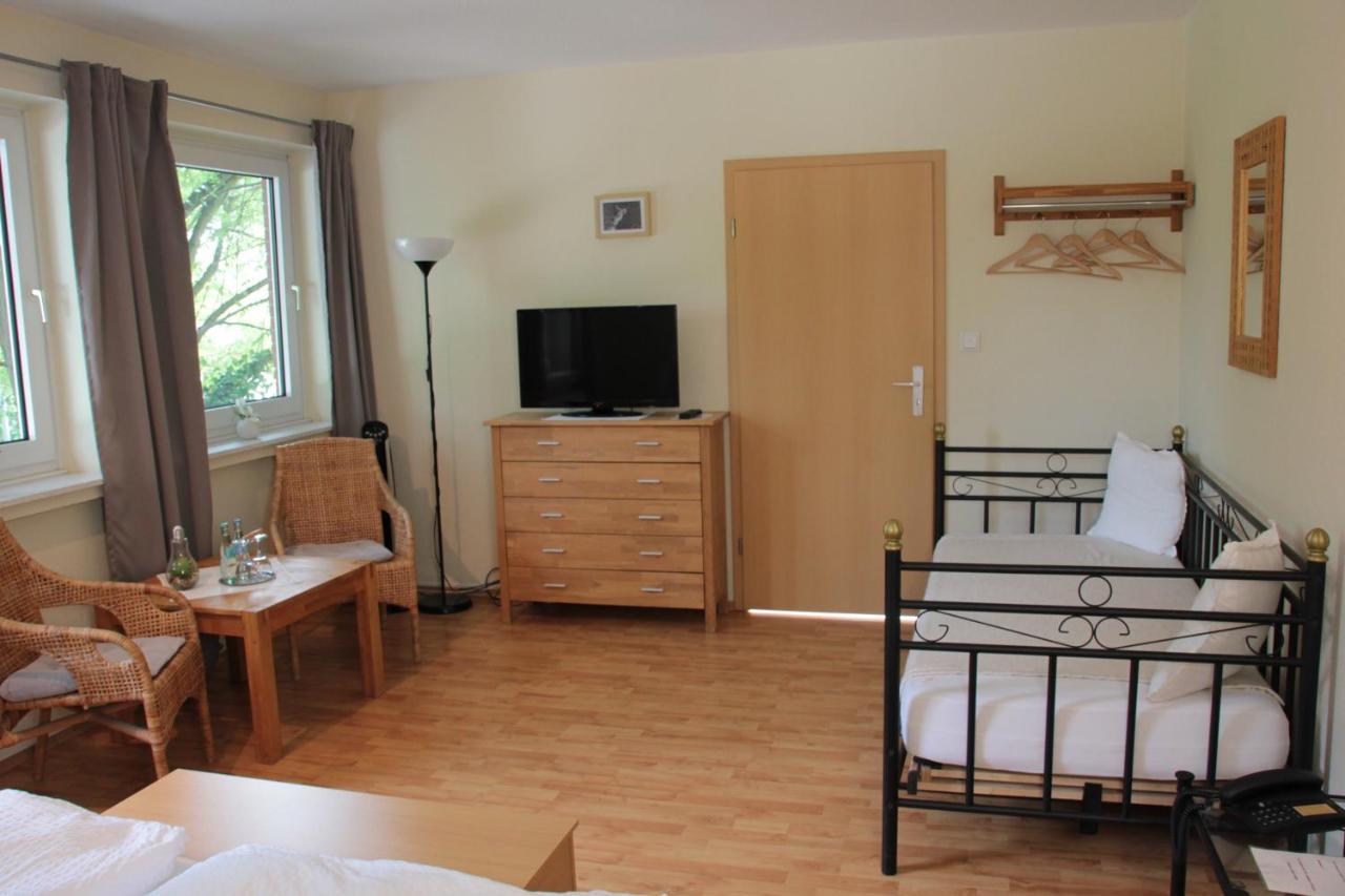 Doppelzimmer mit Zustellbett