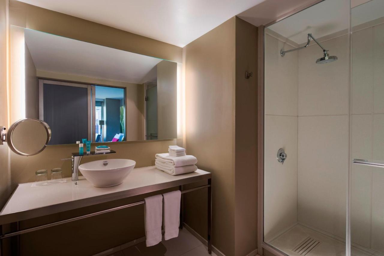Suite Uau com 1 Cama King-Size e Vista Broadway