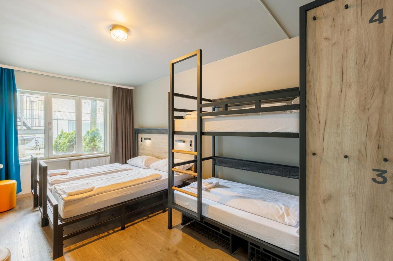 Chambre Familiale (2 Adultes et 2 Enfants)