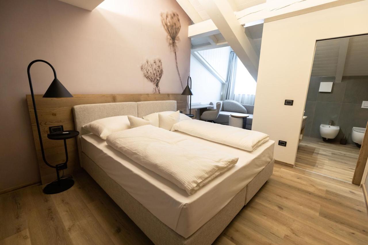 Superior Double Room,1402891910:JPEG