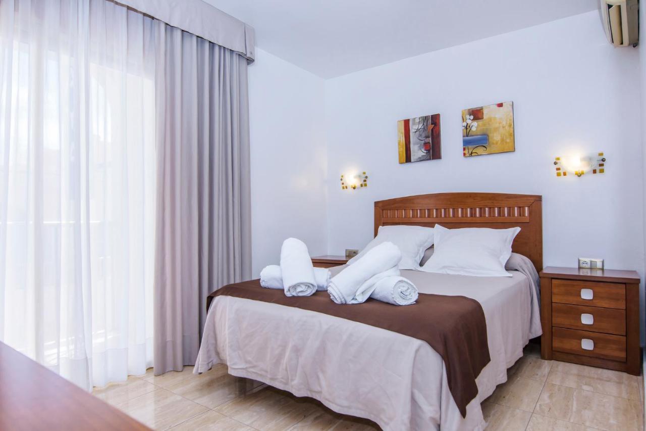 Double or Twin Room with Balcony,1403018900:JPEG