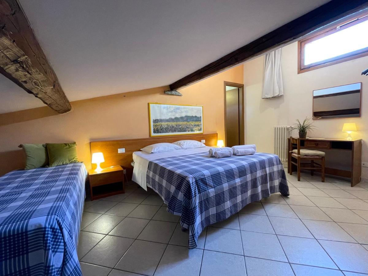 Habitación Doble Económica - 1 o 2 camas - Ático