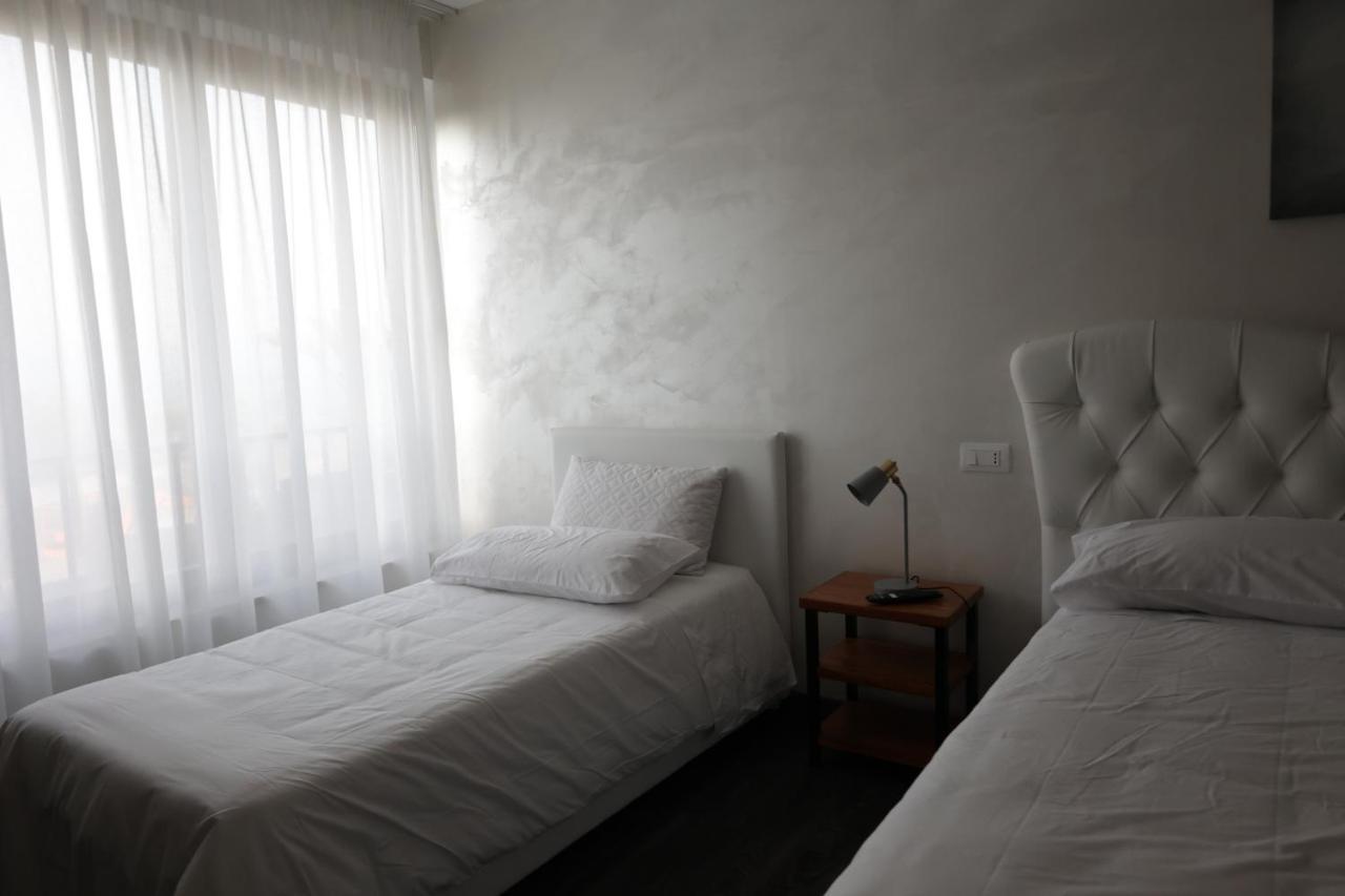 Triple Room,1421405844:JPEG