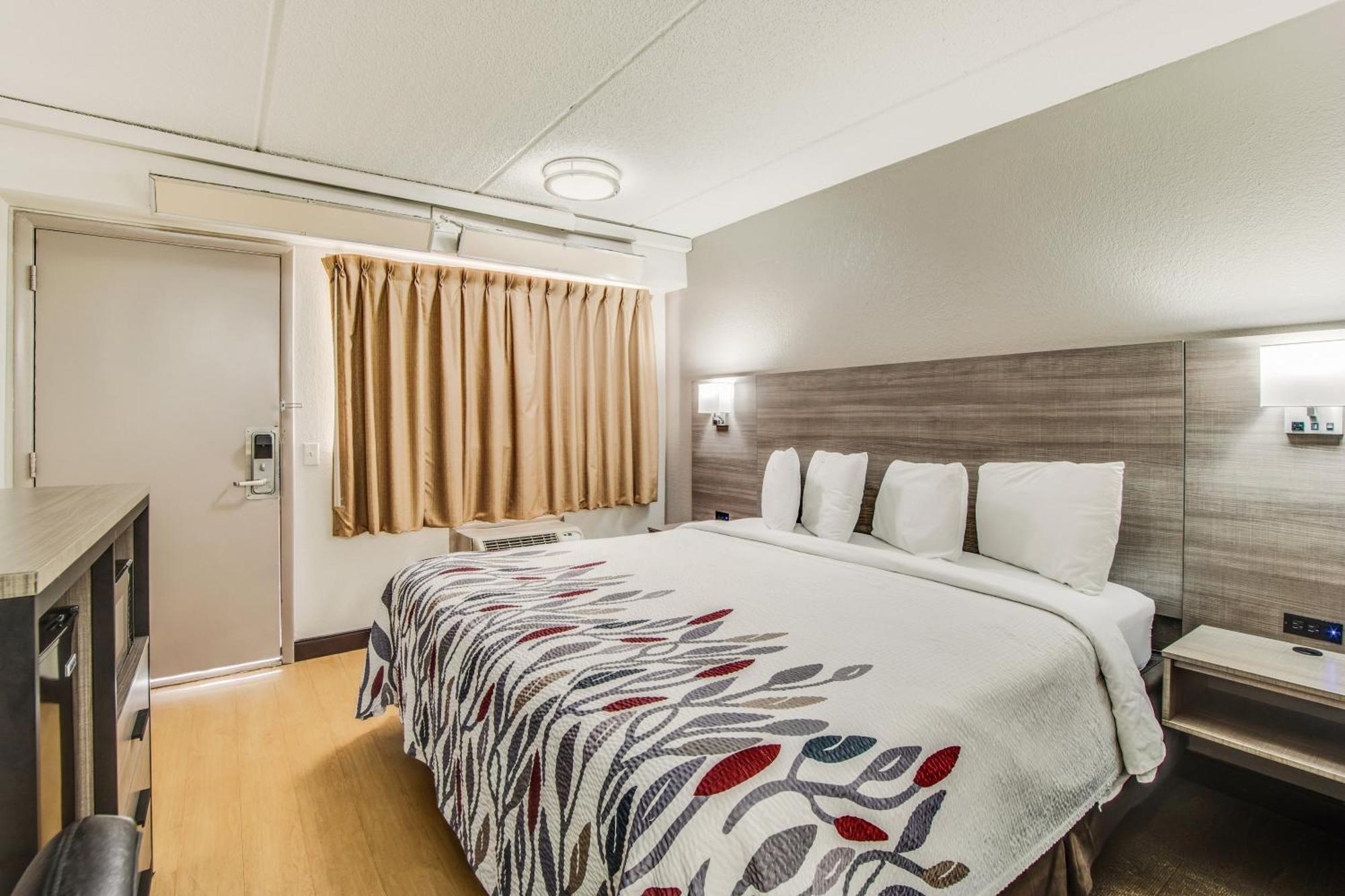 Superior King Room Smoke Free