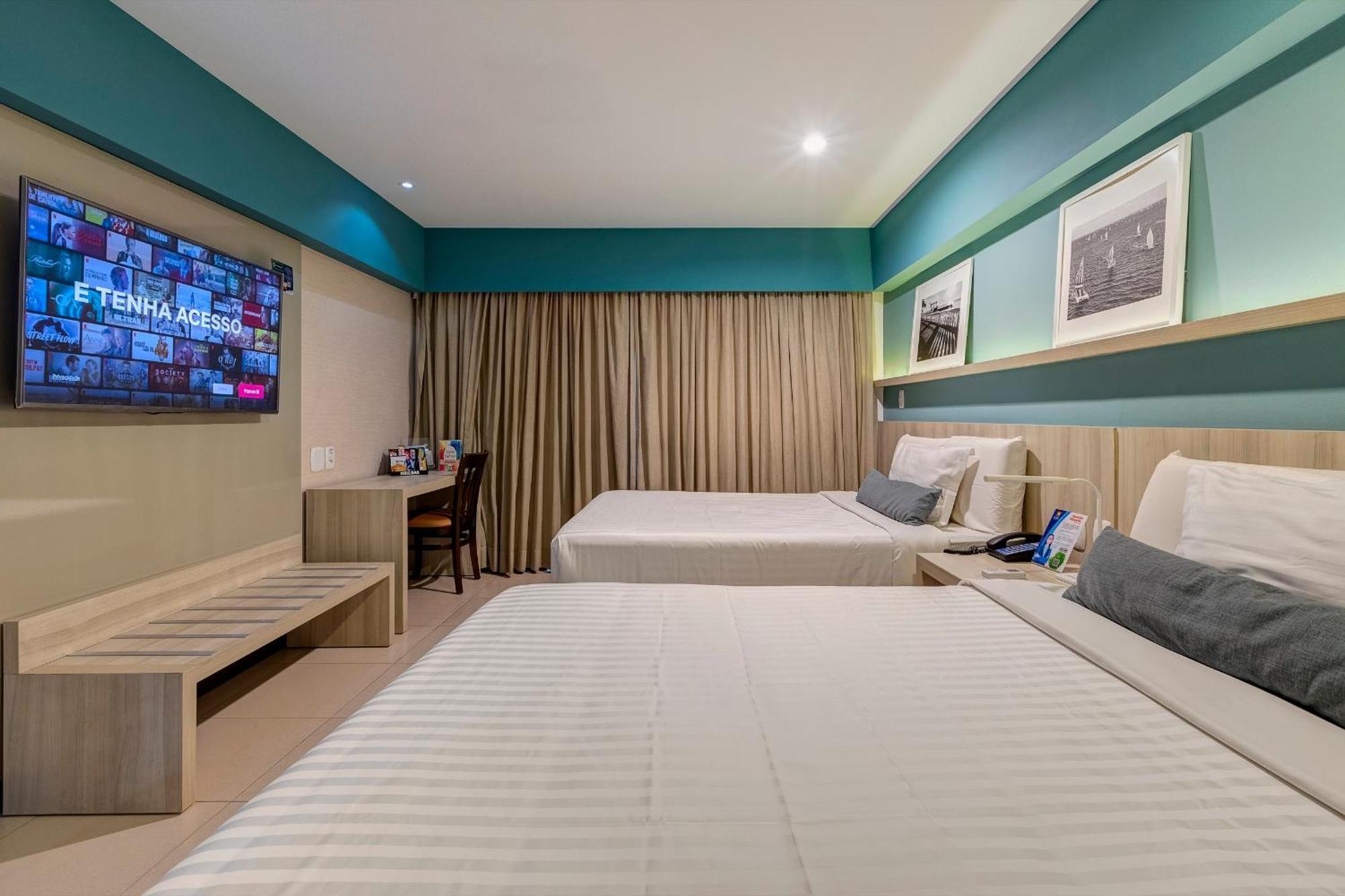 Quadruple Room (Side Sea View)