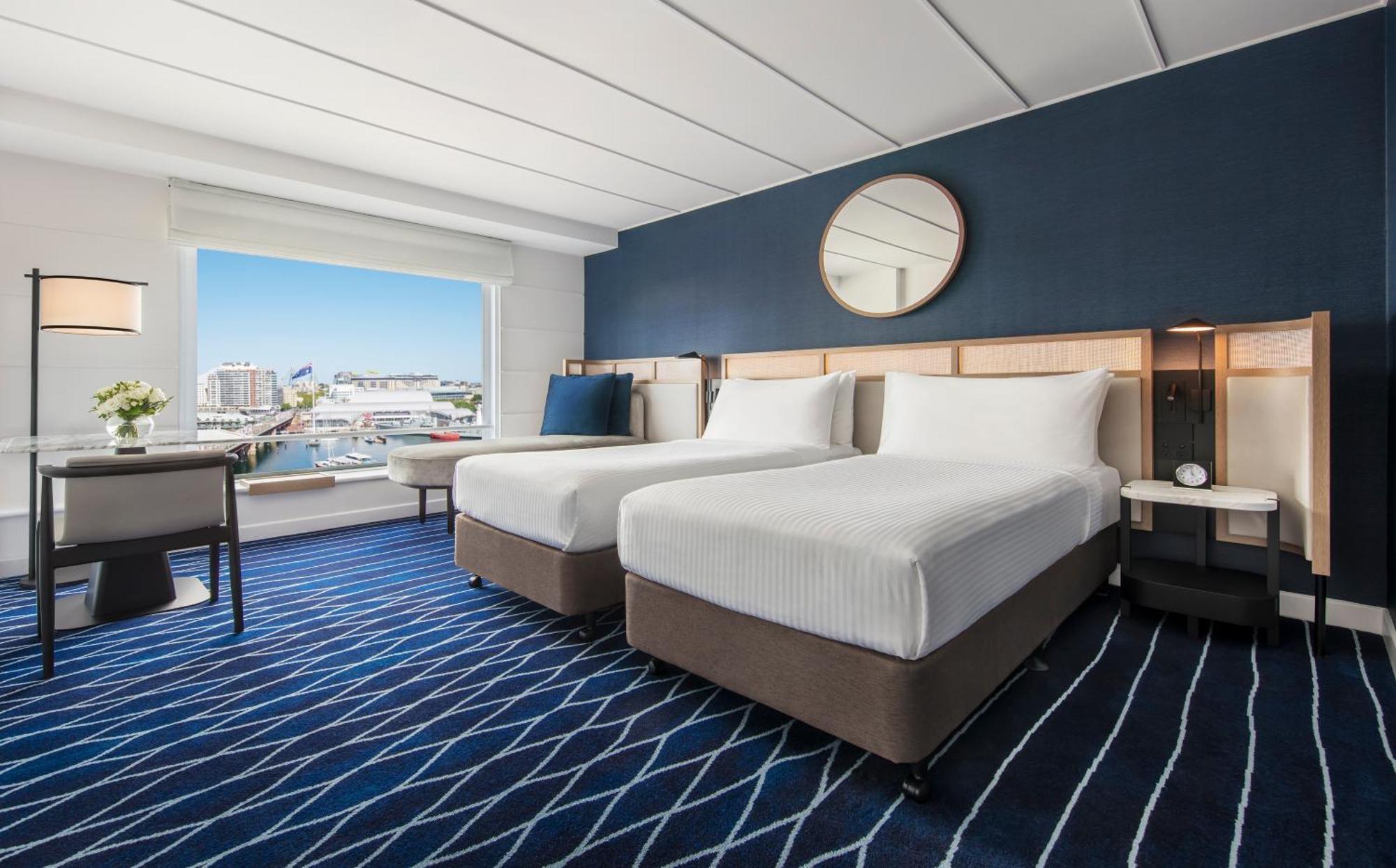 Twin Room with Darling Harbour View,1439405335:JPEG