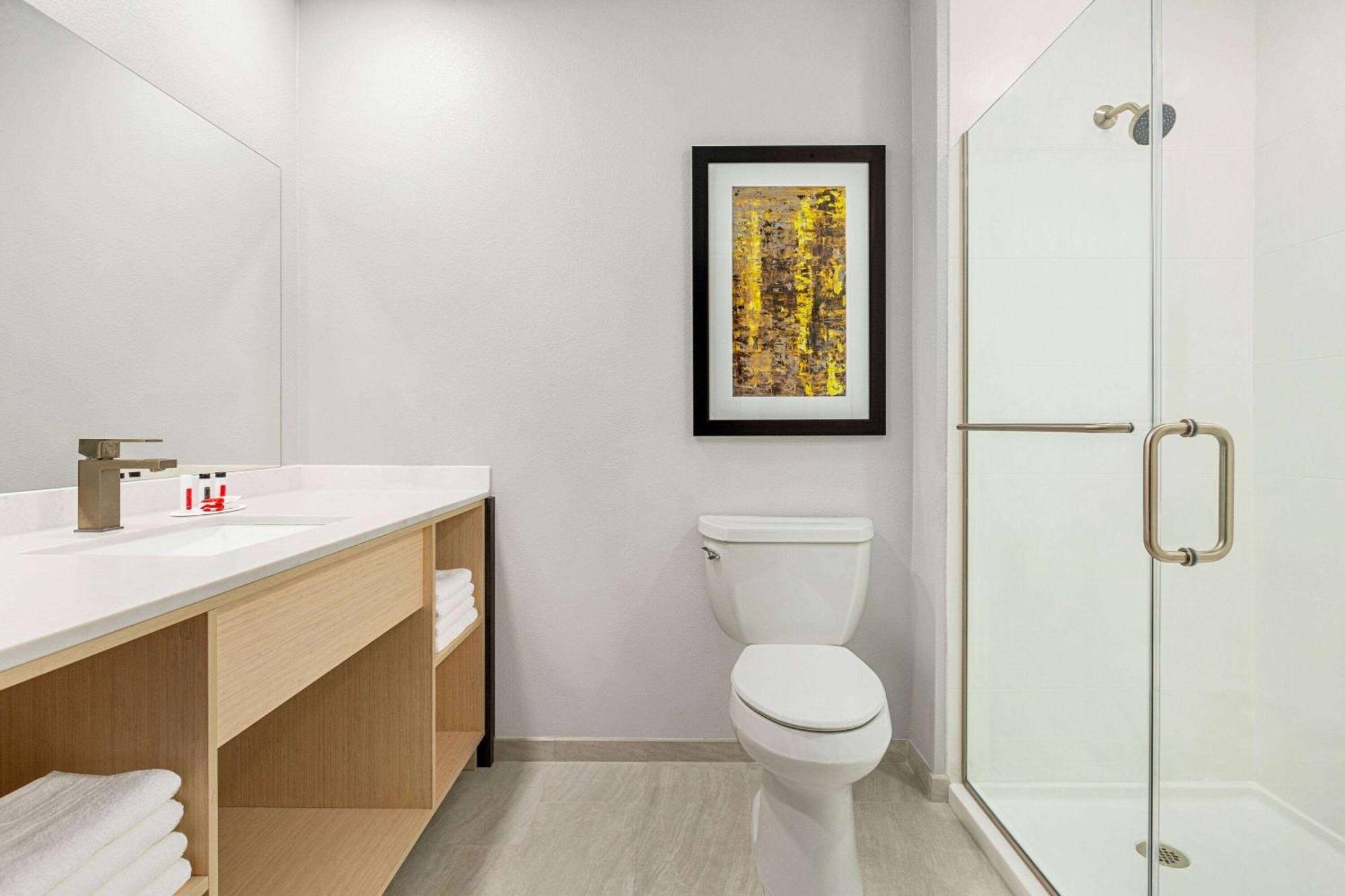 1 King Bed, Non-Smoking,1450090543:JPEG