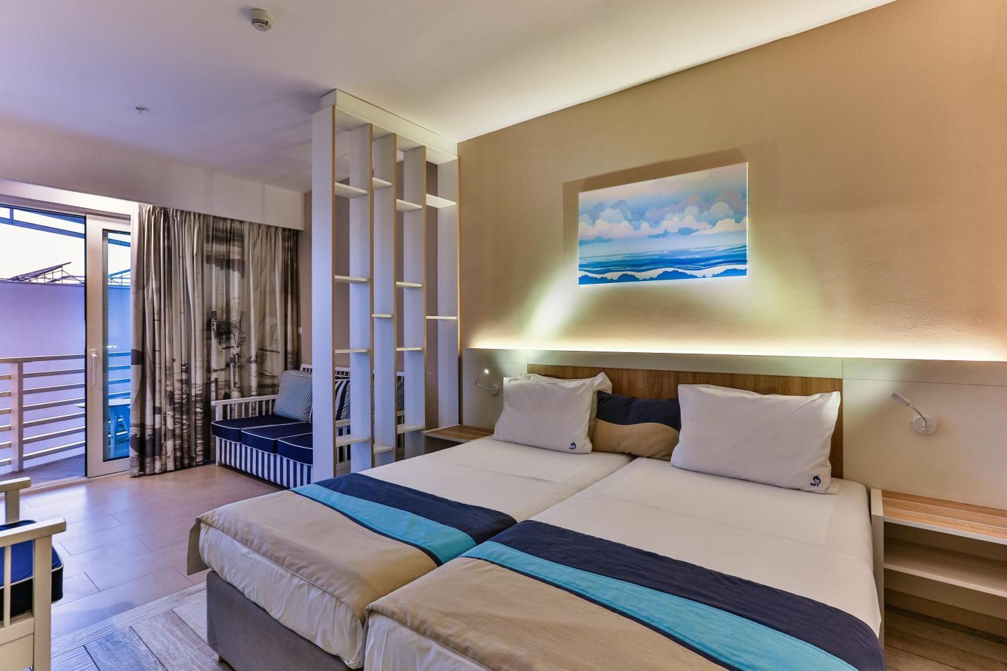 Superior Family Room Sea View