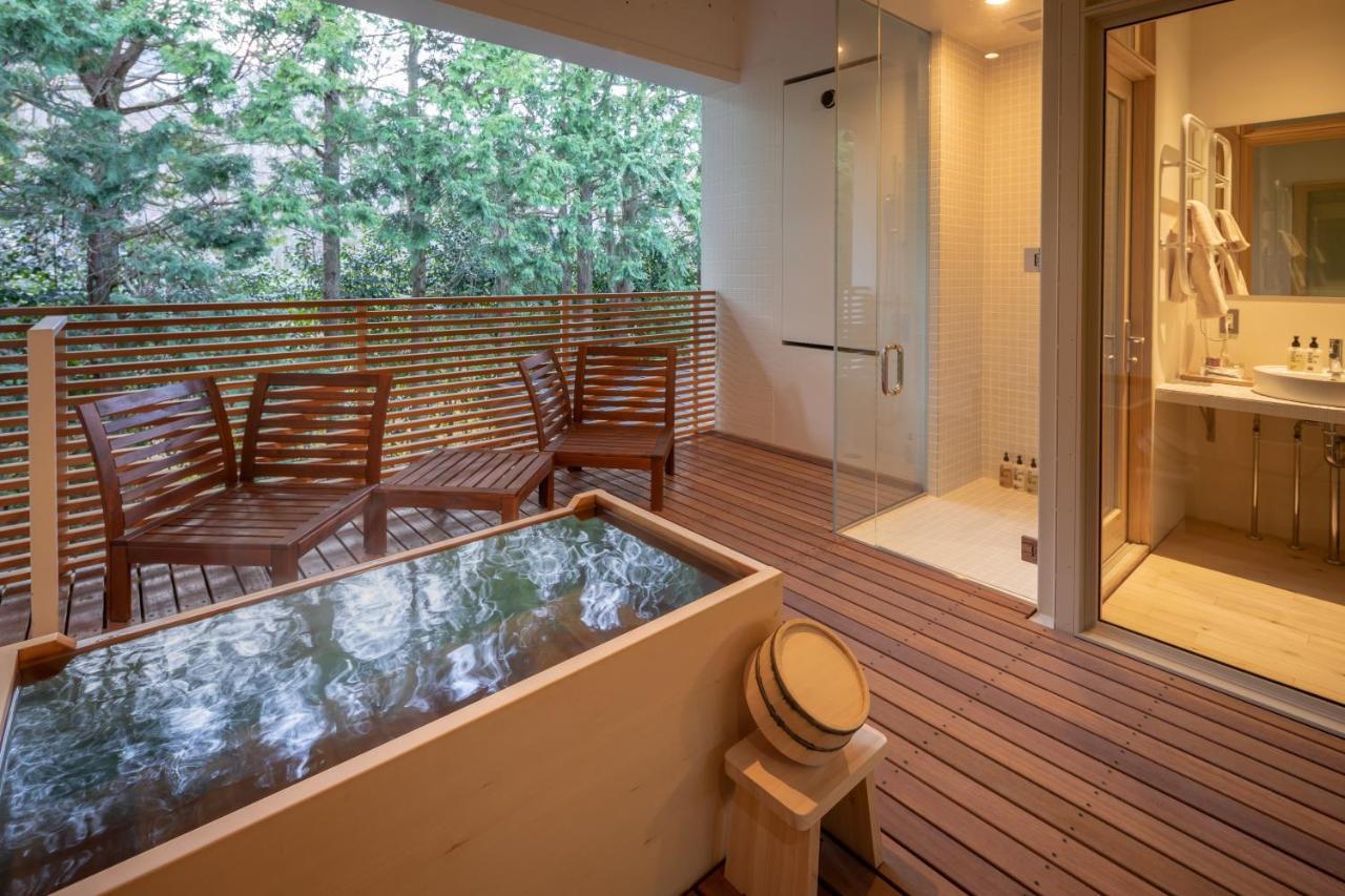 Family Room with Terrace,1465797779:JPEG