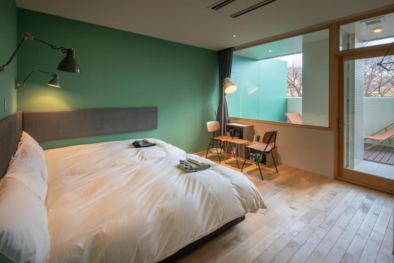 Twin Room,1582575447:JPEG