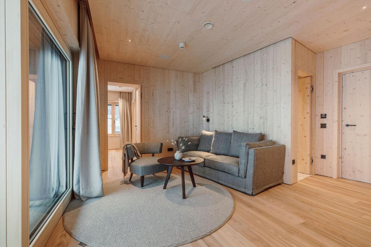 Studio mit Bergblick
