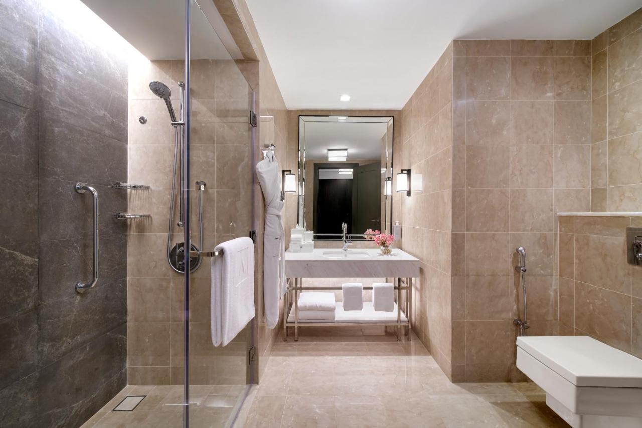 Deluxe Room Twin City View