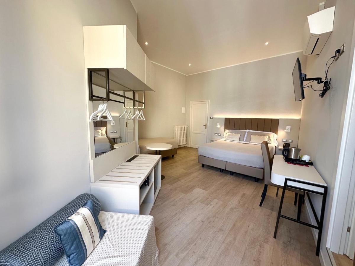 Comfort Triple Room
