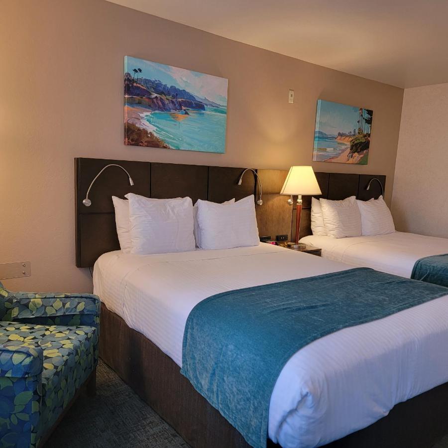 Queen Room Two Queen Beds