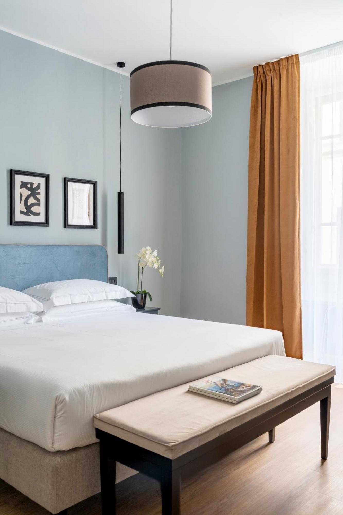 Quarto com Cama de Casal ou 2 de Solteiro
