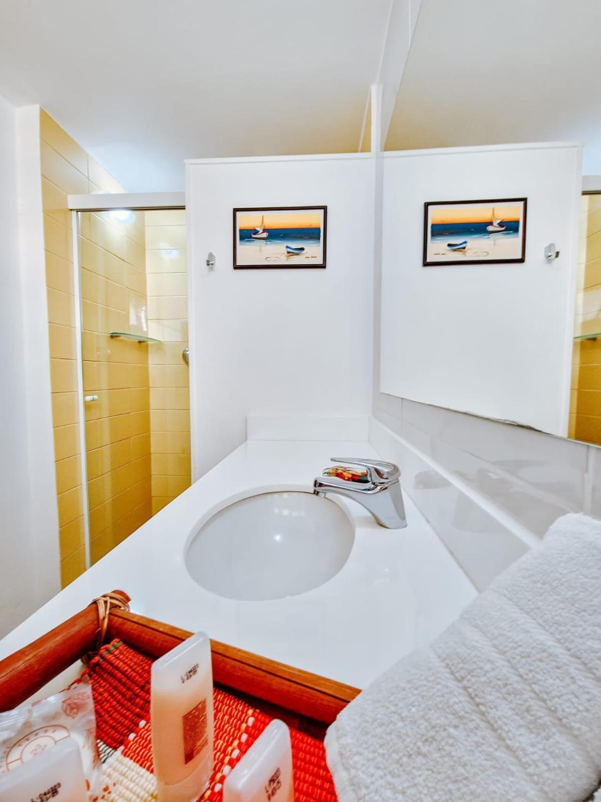 Standard Suite,1663747278:JPEG