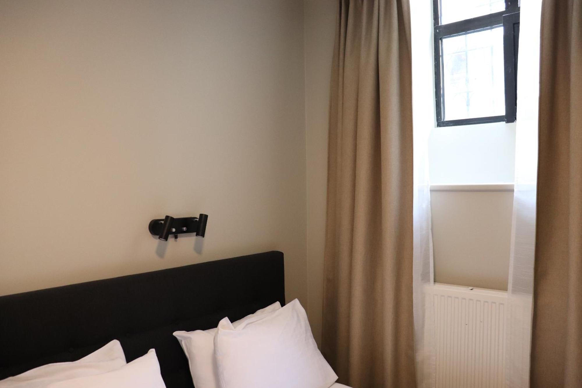 Habitación Doble Económica sin ventanas