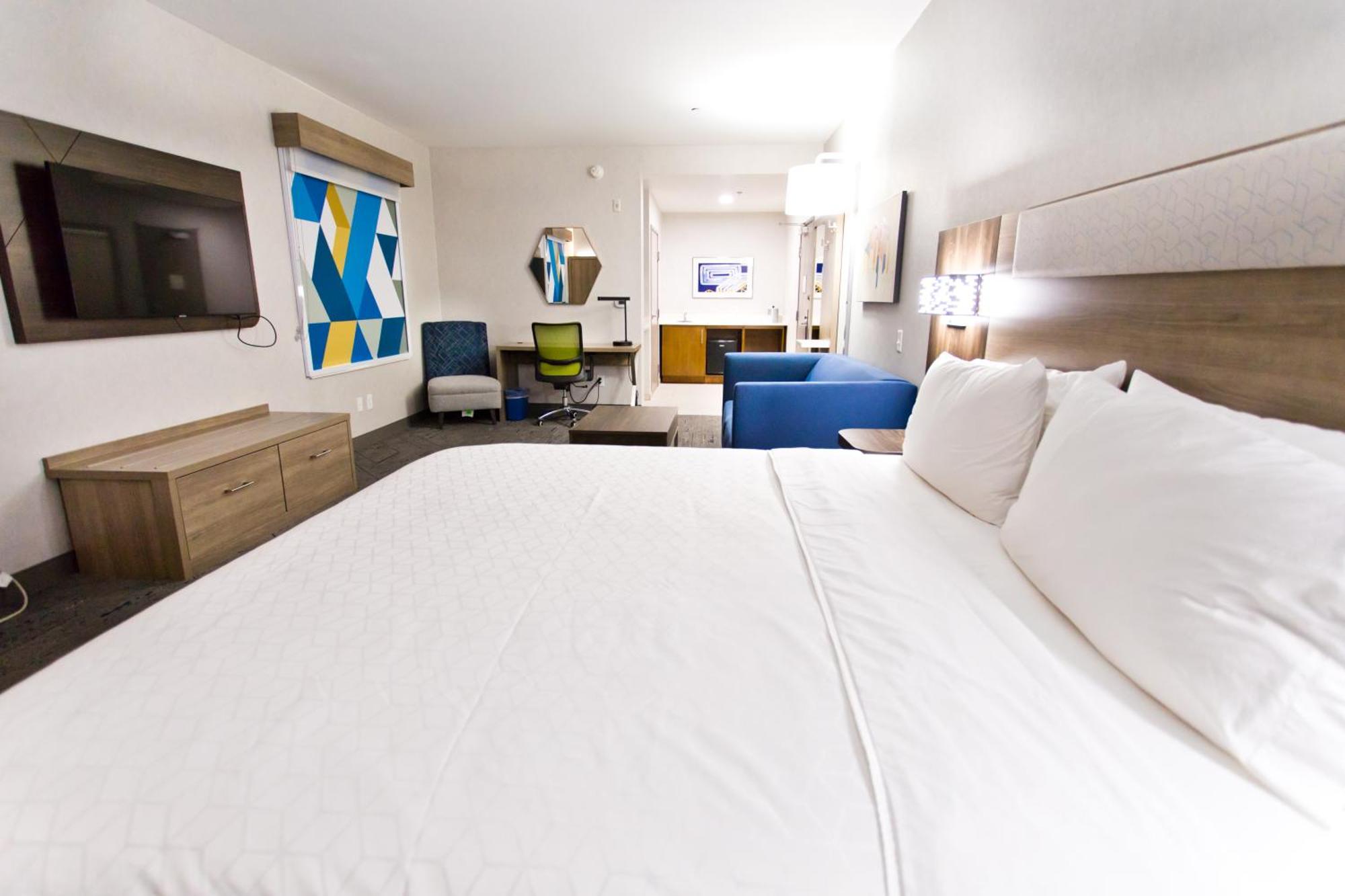 King Suite with Additional Living Area