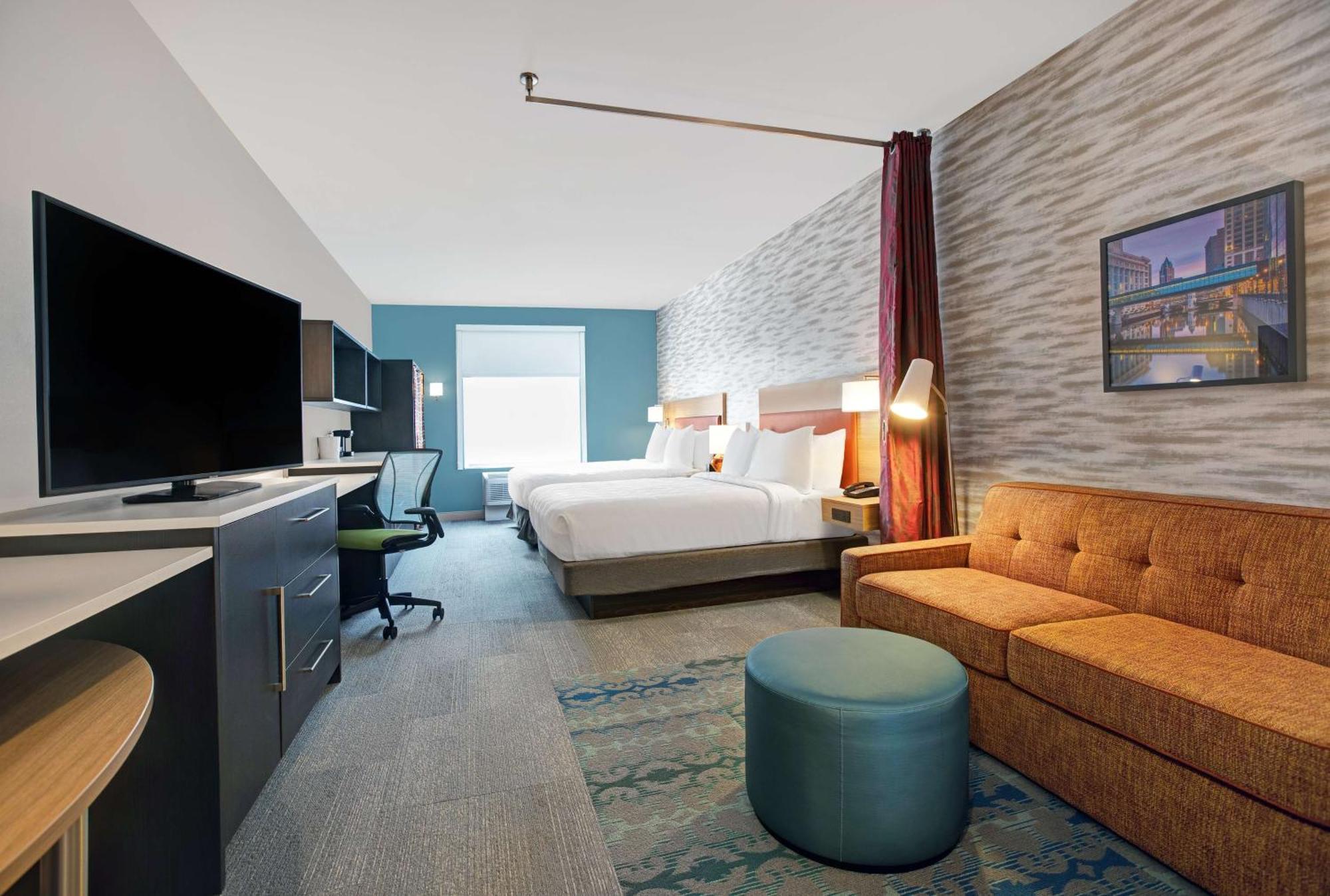 Queen Studio with Two Queen Beds - Non-Smoking,1551614839:JPEG